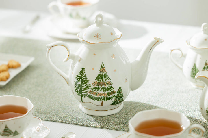 Christmas Pine Trees 40oz Fine Porcelain Teapot