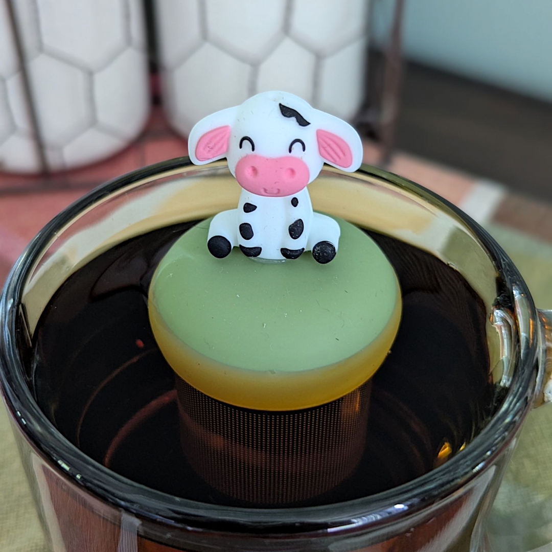 Spotted Cow | Floating Tea Steeper | Green Base | Pink Nose