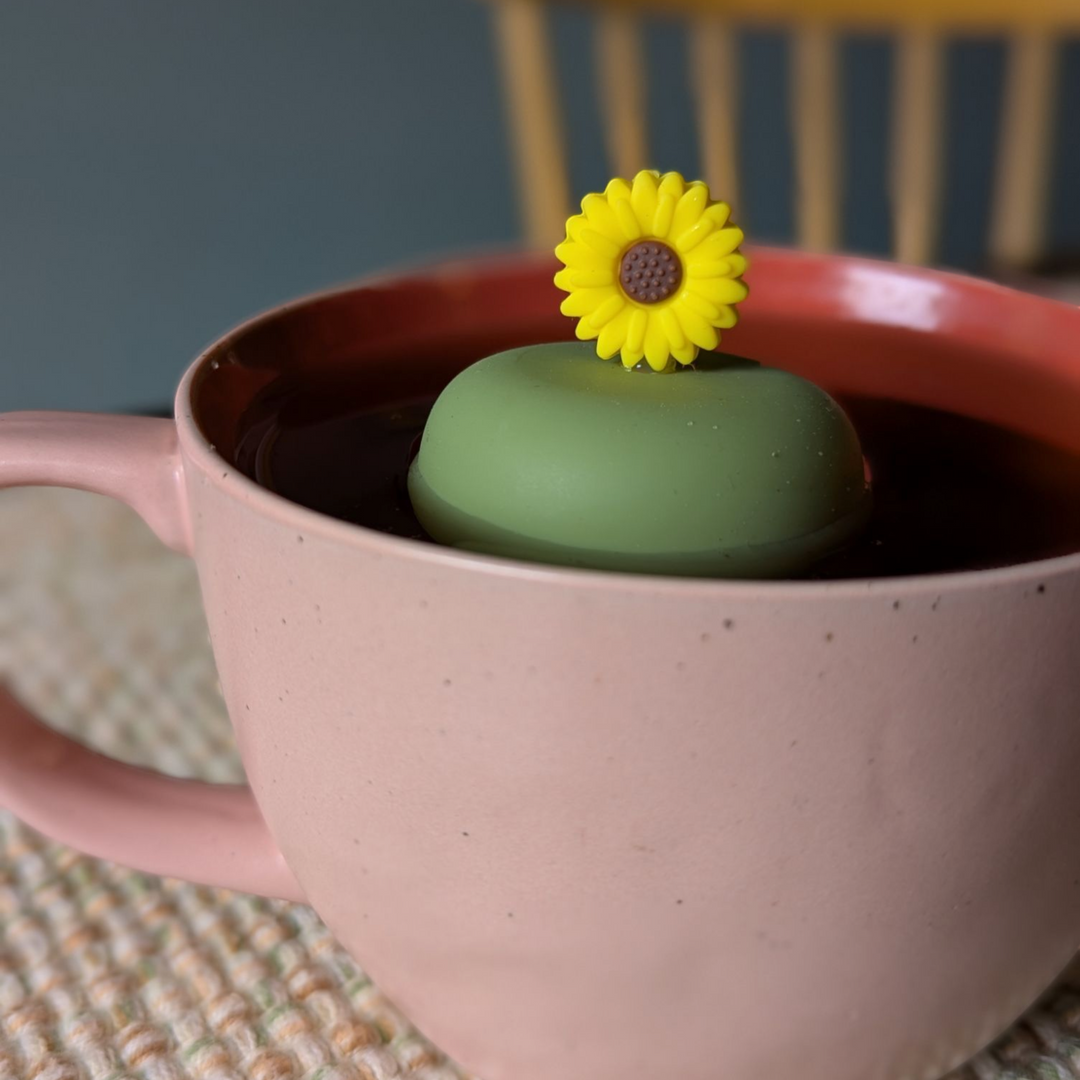Sunflower | Floating Tea Steeper | Green Base | Yellow