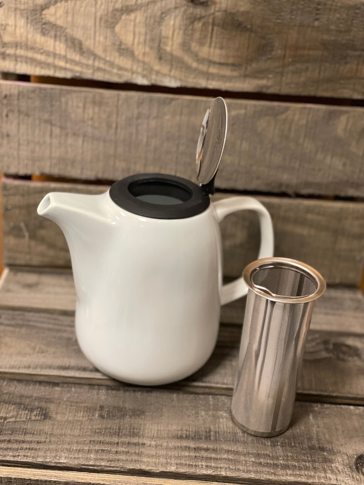 White Ceramic Tea Pot with Infuser